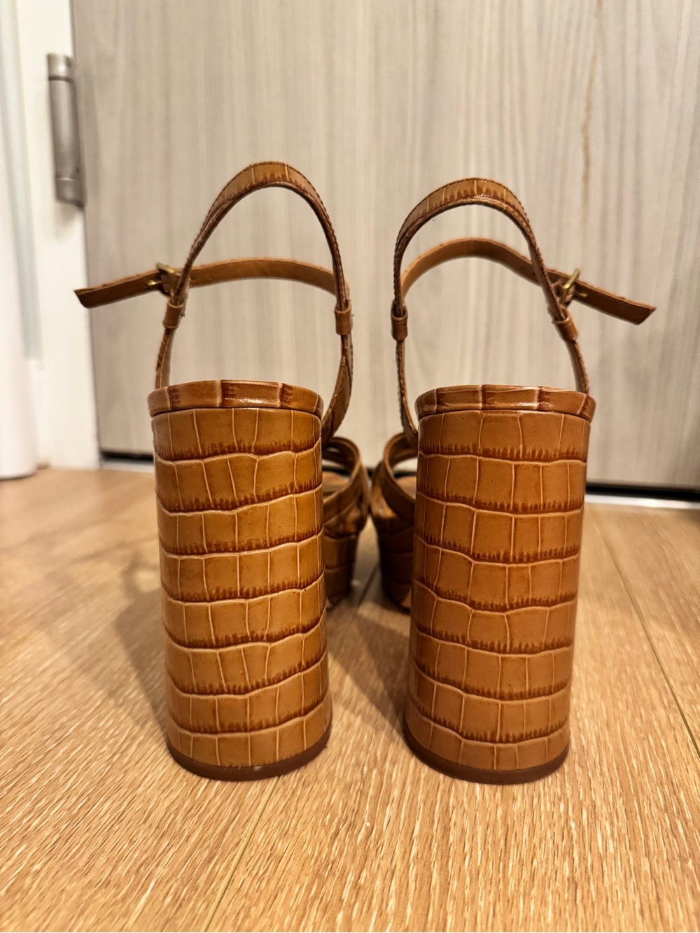 Alice + Olivia Tan Croc-Embossed Platform Block Heels - Picture 7 of 8